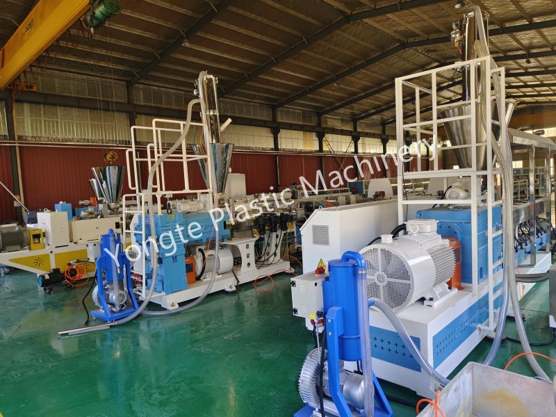 Nhà máy sản xuất máy WPC Yongte