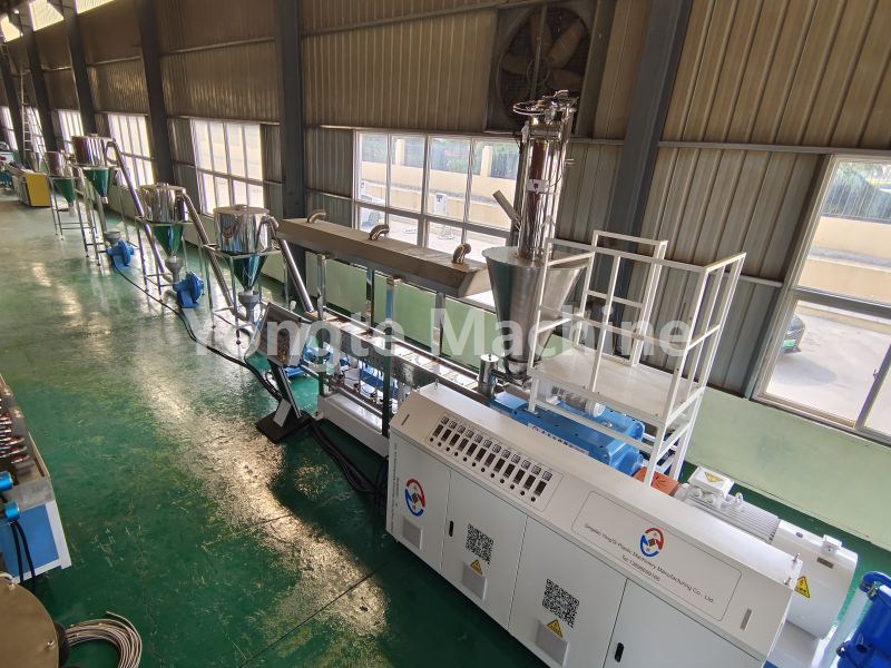 Yongte đã hoàn thành thành công máy tạo hạt WPC hiệu quả cao