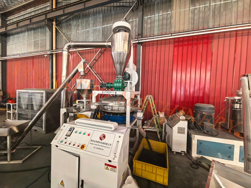 Máy móc nhựa Yongte phá vỡ khoảng cách trong chế biến bột cao su: Giảm chi phí và tăng hiệu quả