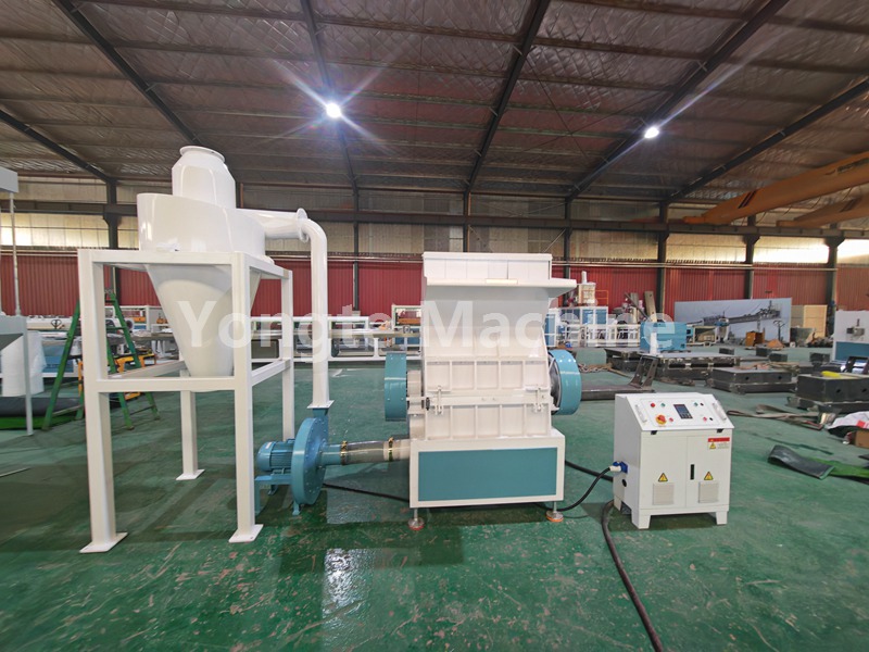 Thiết bị máy nghiền nhựa