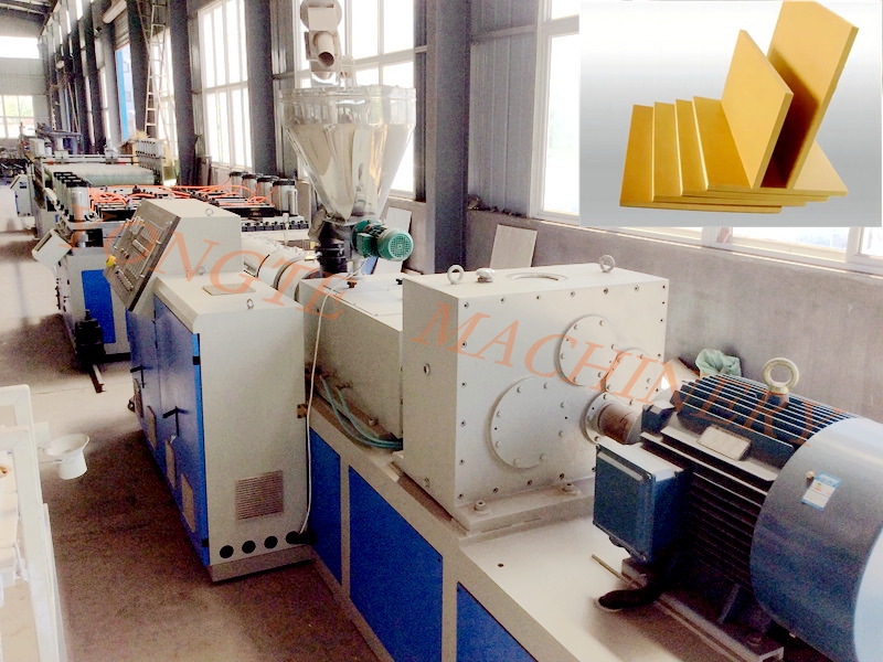 Bảng bọt PVC Đổi mới các ứng dụng phòng tắm, Thiết bị máy móc nhựa Yongte dẫn đầu việc nâng cấp công nghệ sản xuất