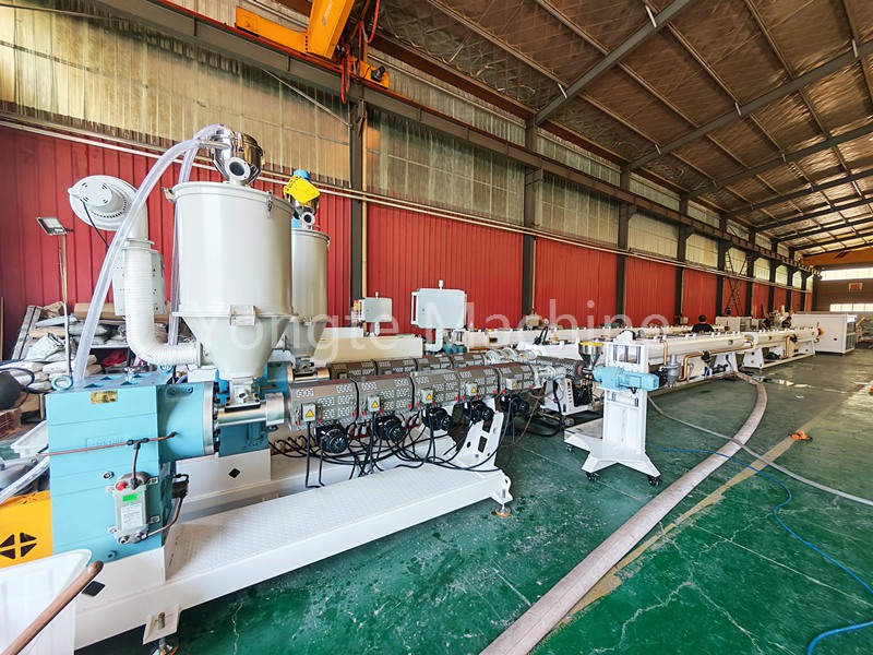Máy sản xuất ống PPR của Yongte đã hoàn thành thành công chạy thử.