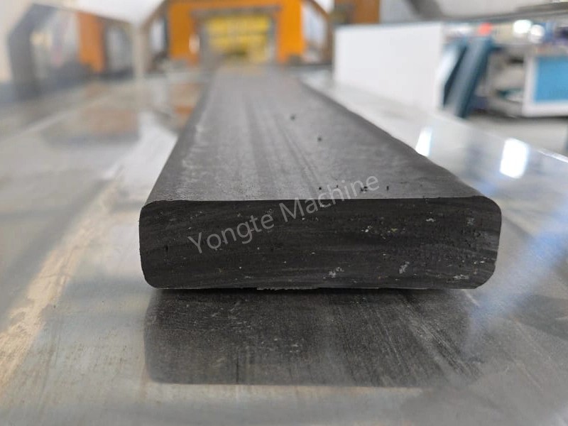 Những loại gỗ nhựa nào có thể được tạo ra từ nhựa thải bằng máy làm gỗ xẻ nhựa?