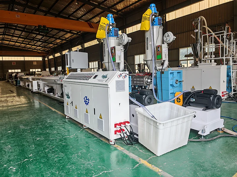 Dây chuyền sản xuất ống PPR 3 lớp Yongte ở Algeria